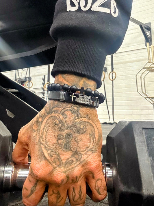 Do Not Fear/Cross Wristband Bundle